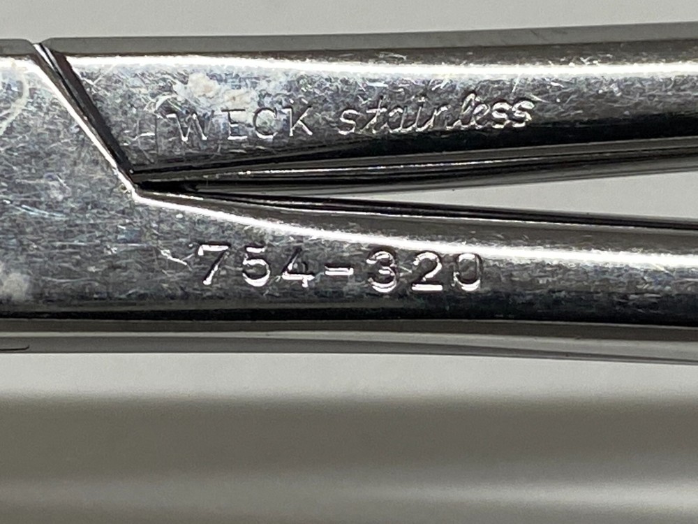 L25: Weck 754-320 Forceps