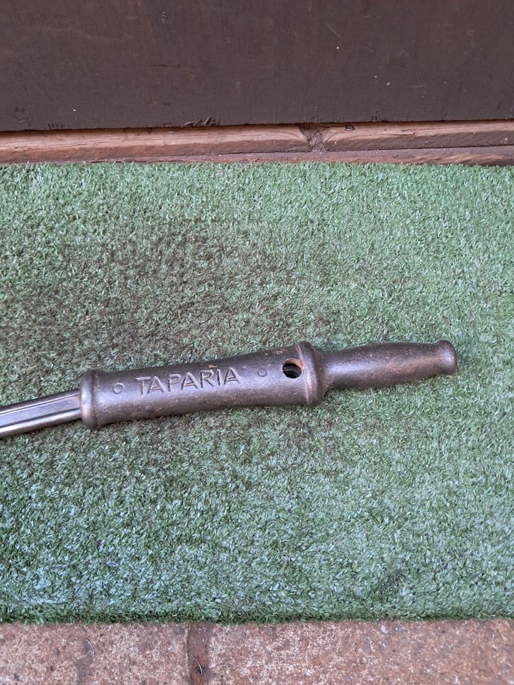 Vintage Tapiara Nail Puller. Pallet Wood Nail Pulling Old Tool (#112)