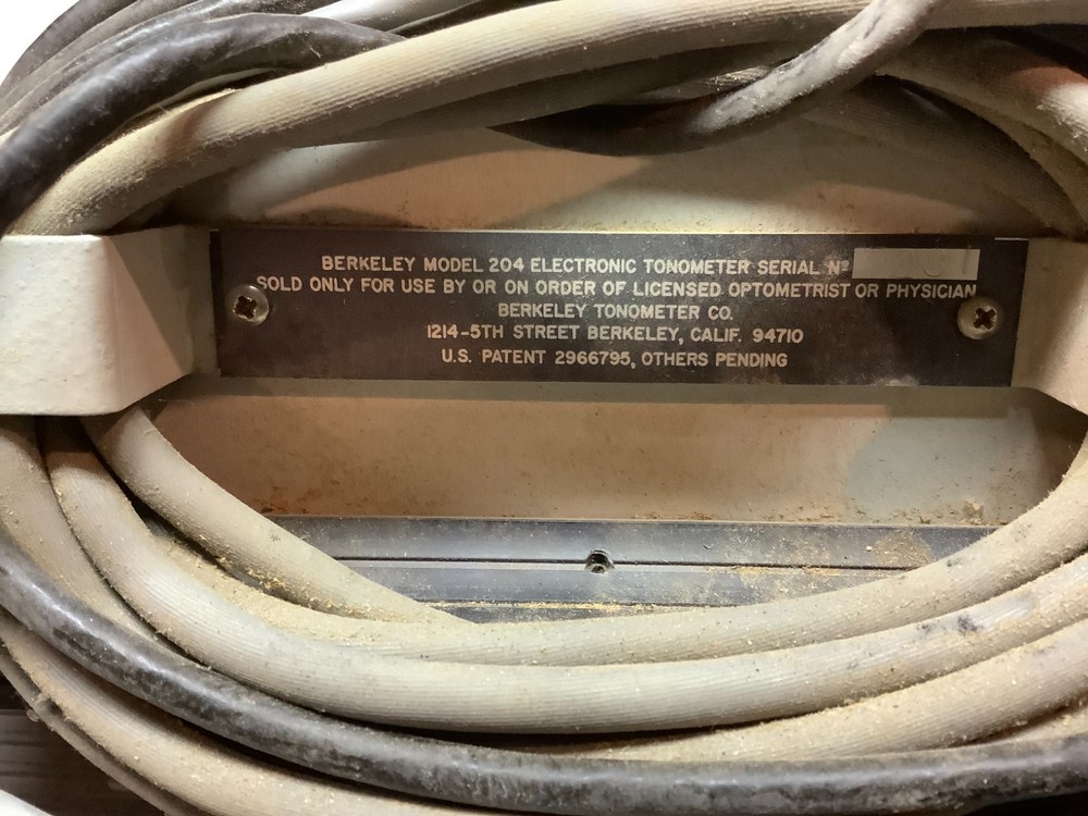 BTC Berkeley Tonometer Co. Mackay-Marg Model 204 Electronic Tonometer