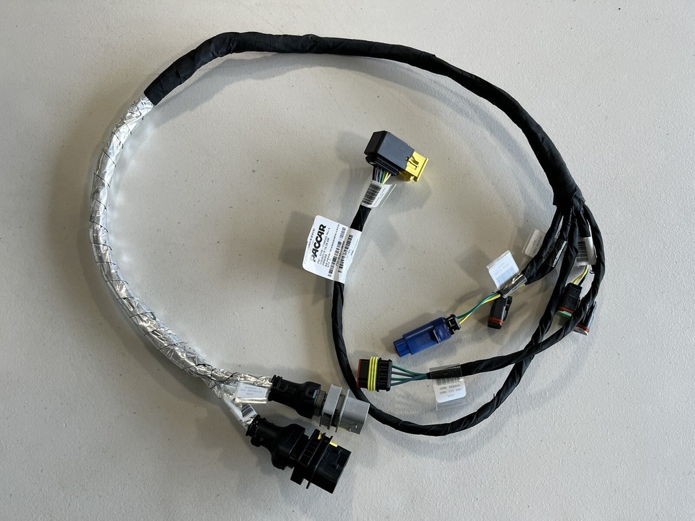 PACCAR Harness - DEF Tank