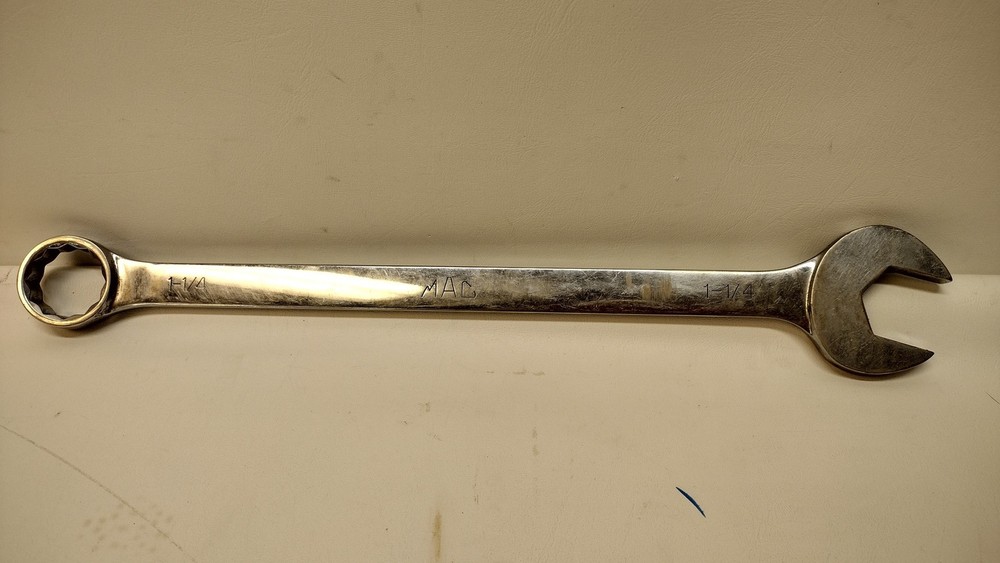 MAC Tools 1 1/4" Rachet & Wrench Combination CL402R