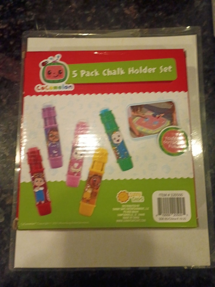 Cocomelon 5 Pack Chalk & Holder Set