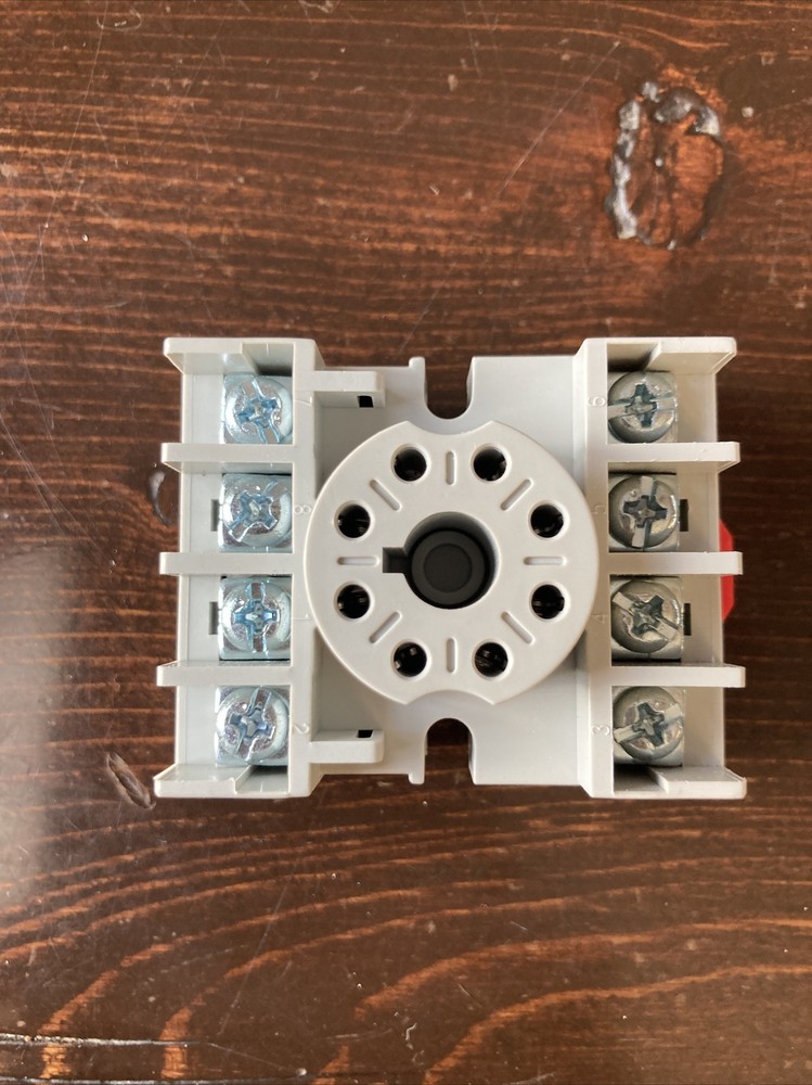 Dayton 5X852 Relay Socket,15A,300V