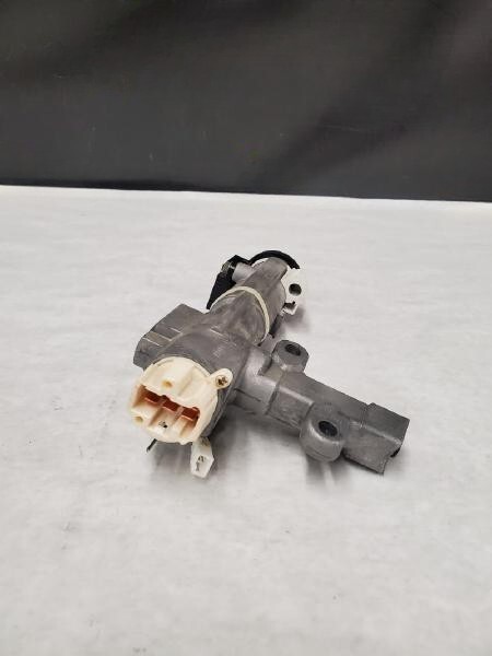 2005-2012 Nissan Frontier Ignition Switch Cylinder With Key OEM