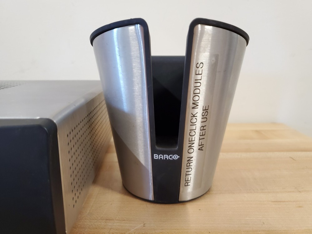 Barco ClickShare CSC-1 Base Unit Wireless Presentation System w/ 4 Buttons