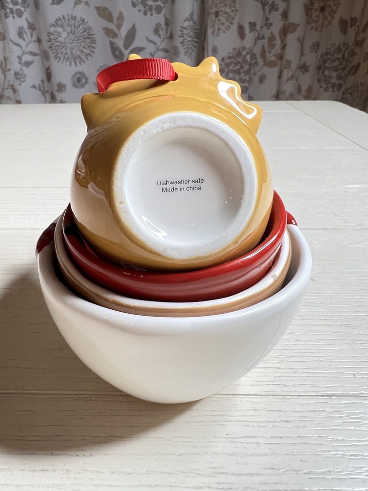 St. Nicholas Square Ceramic Measuring Cups & Spoons