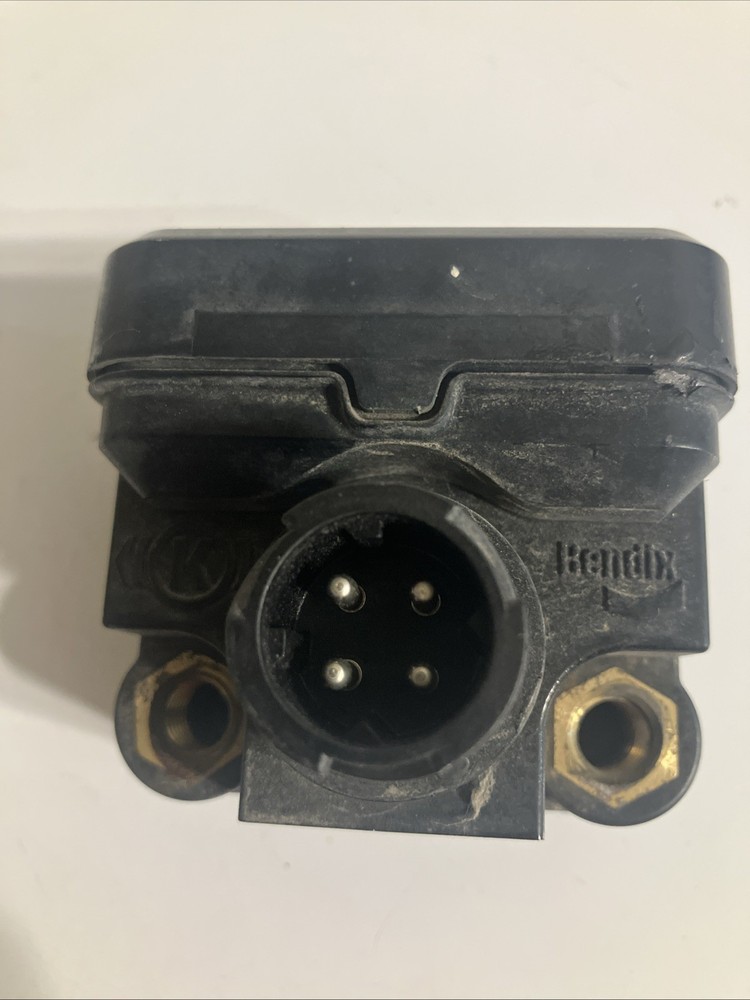 BENDIX ABS SENSOR K0205682E4 0 273 014 010