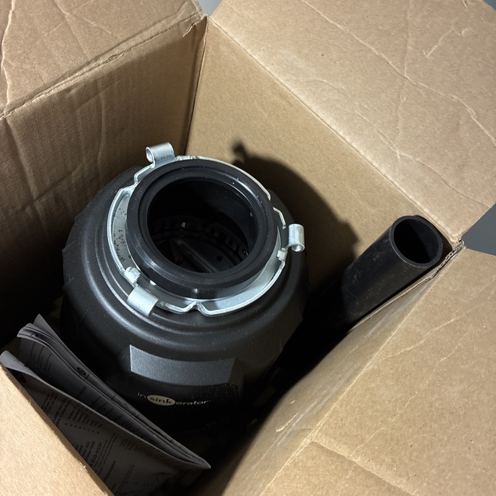 INSINKERATOR POWER 900 3/4 HP GARBAGE DISPOSAL