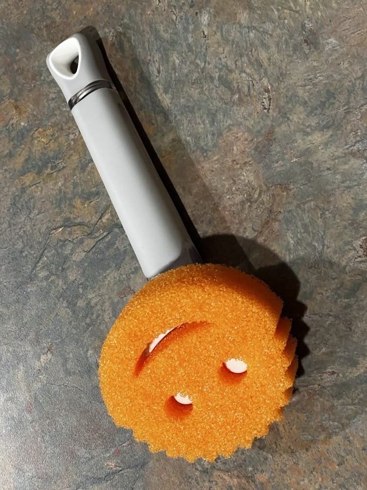 Scrub Daddy Scrub Caddy Sponge Holder & Soap Dispenser