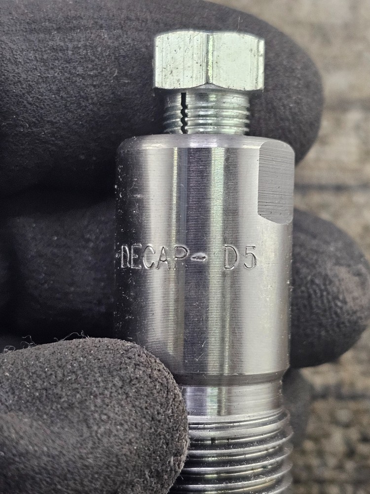 LEE LEE-DECAP-D5: Universal Heavy Duty Decapping Die Replacement