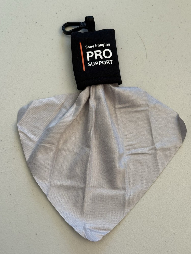 Sony Alpha Sony Pro Support Microfiber Lens Cloth 2 Pack (sealed)