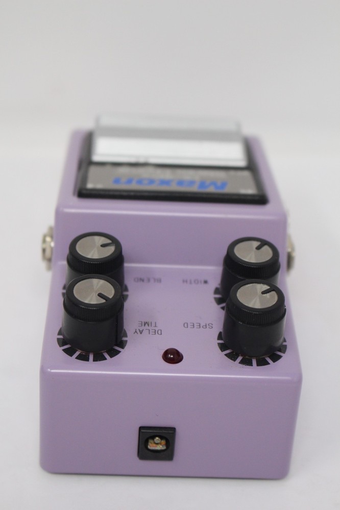 Maxon CS-9 Pro Stereo Chorus guitar effects pedal