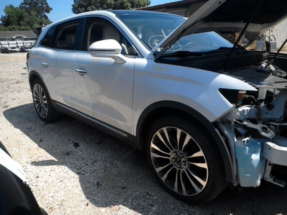 MKX 2017 Keys/Latches/Locks 104870492