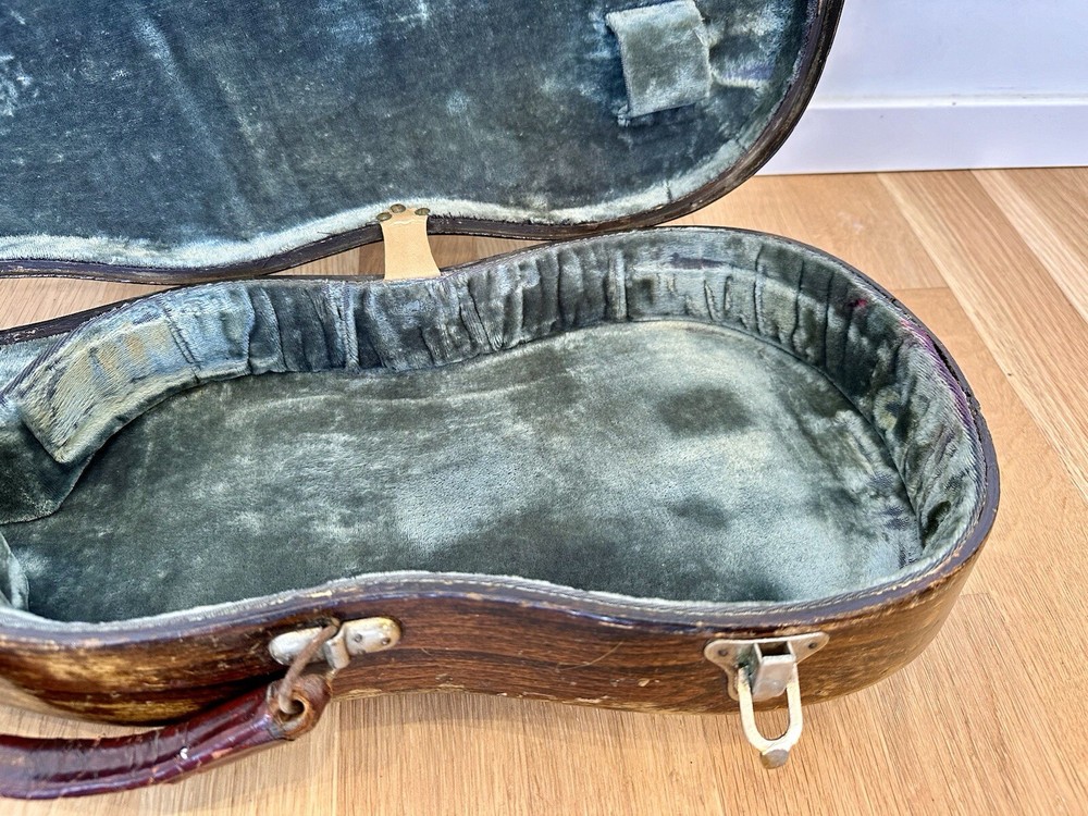 Shaped wooden violin case "Jaeger" style
