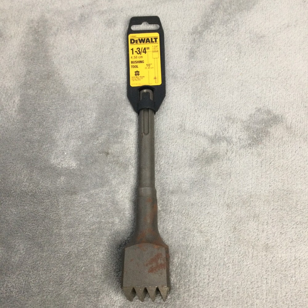 DeWalt DW5843 9-1/2" x 1-3/4" Bushing Tool SDS Max Shank