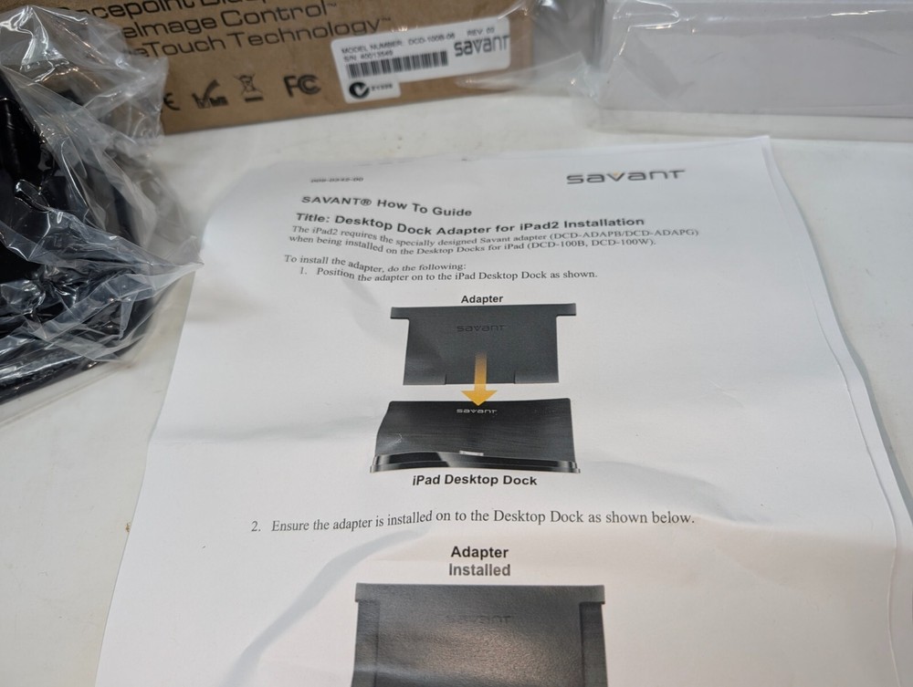 Savant DCD-100B-06 Table Top Charging and Control Dock