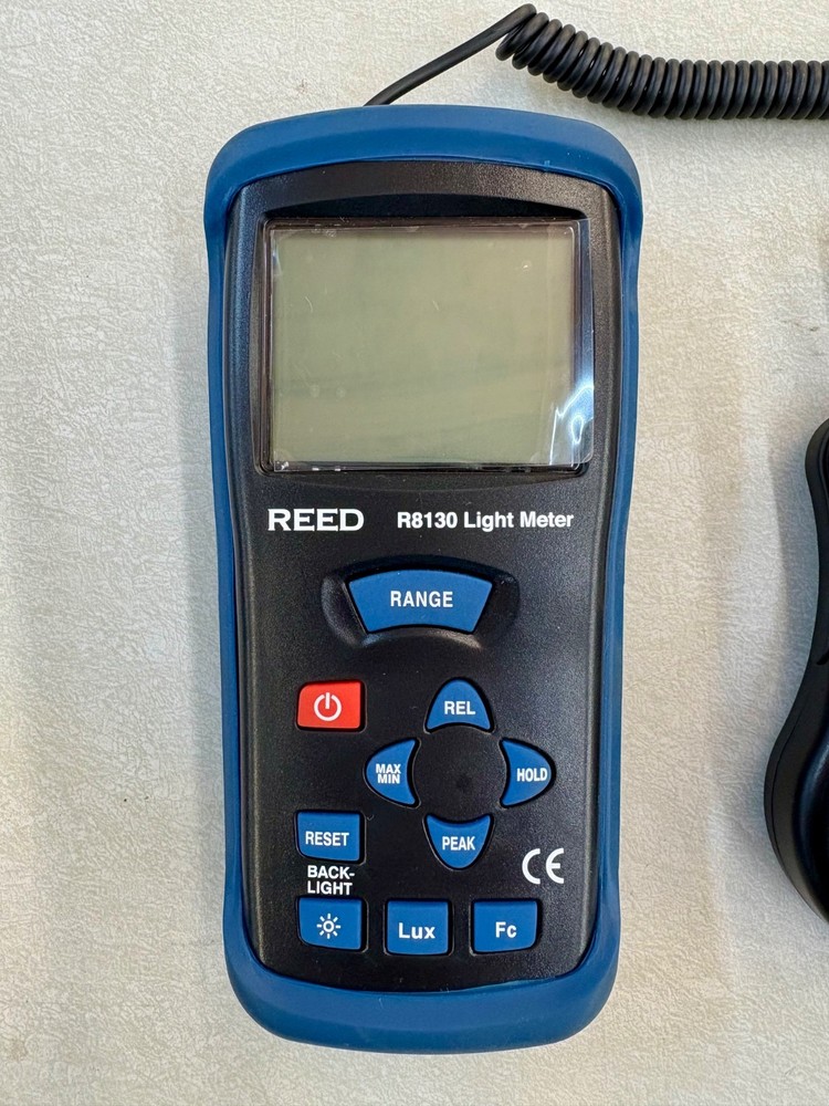 Reed Instruments R8130 Lightmeter, +/-5%Light Acc", Fullsize ------ NEW!