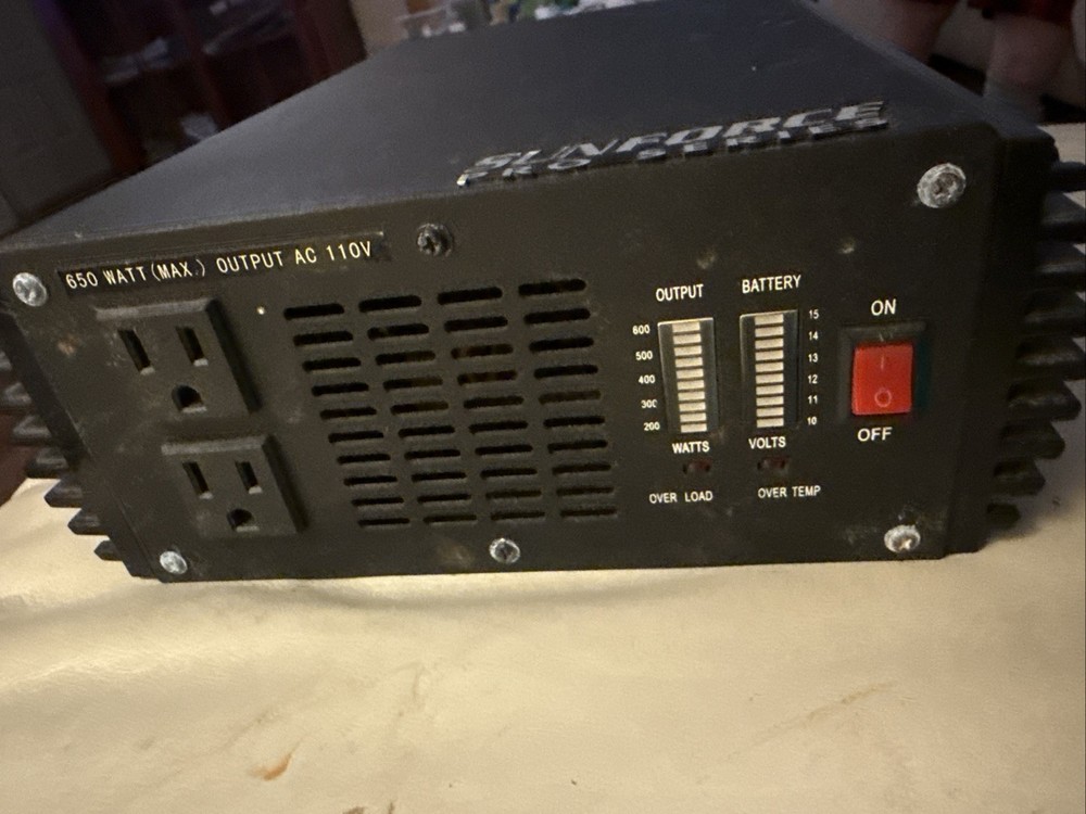 Sun force Pro Series Inverter DC to AC