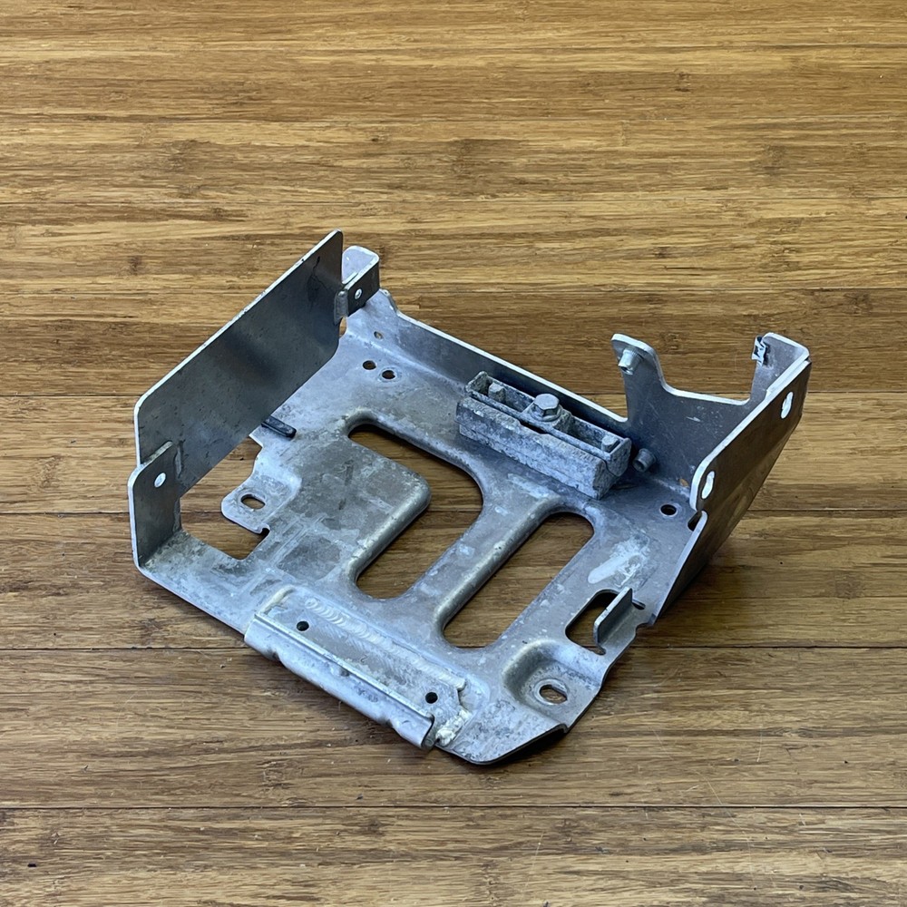 2016-2017 BMW i8 I12 Battery Tray Housing Box Support Mount Bracket OEM