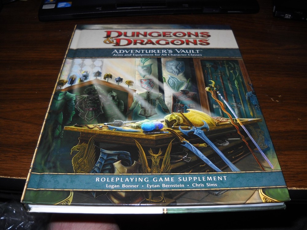 D&D 4.0: Fourth Edition: Adventurer's Vault Hardcover
