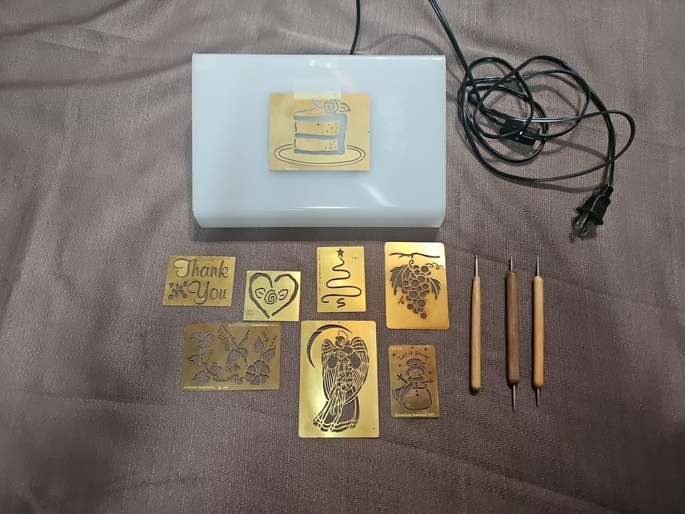 Embossing Light Table for 3D Image Creation and Paper Embossing