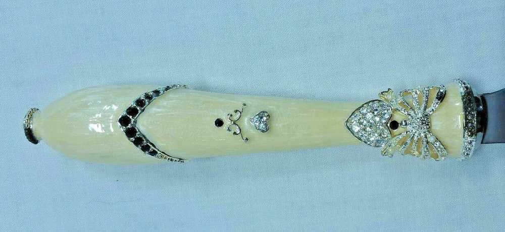 THINGS REMEMBERED Heart & Bow Crystal Cream Wedding Cake KNIFE ONLY