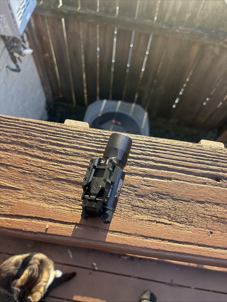 SUREFIRE x300U WEAPONLIGHT 1000 LUMENS