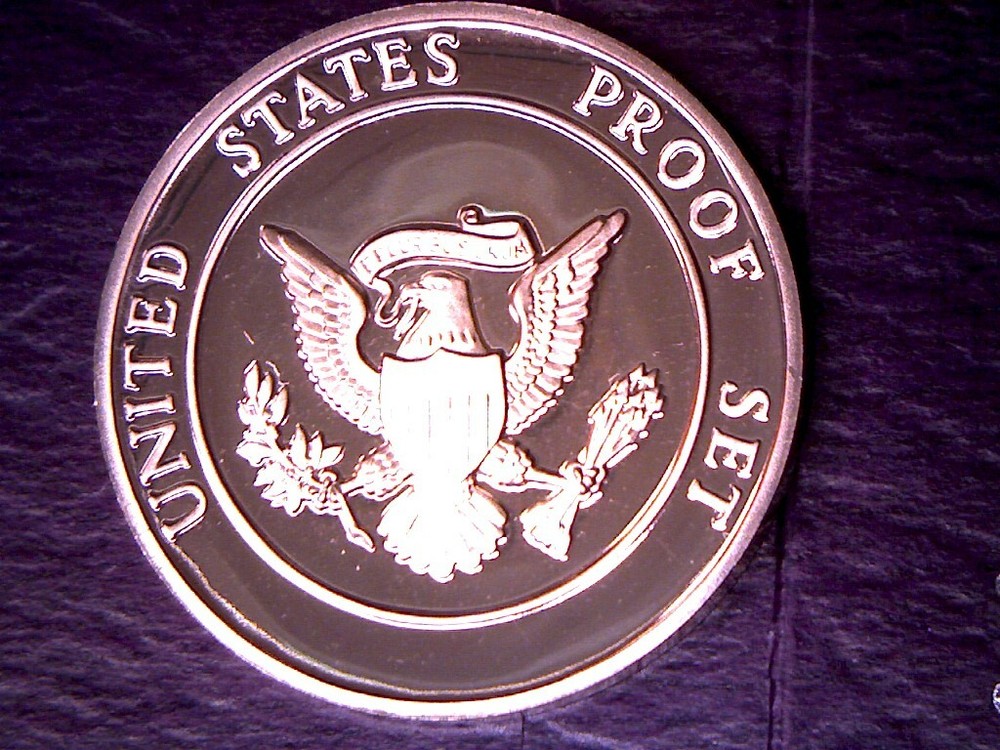 1982 US MINT PROOF SET MINT BRASS TOKEN (FREE SHIPPING)