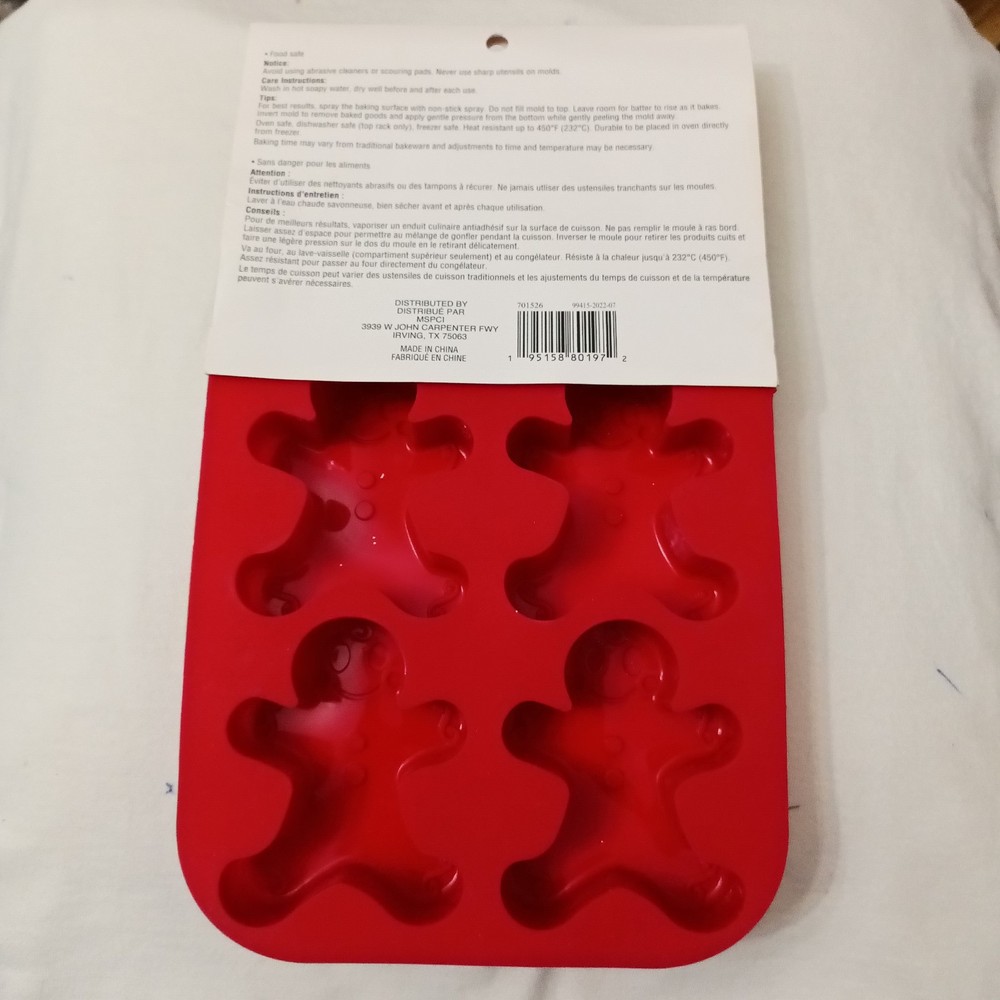 New Celebrate It Gingerbread Man Silicone Baking Mold Makes 6