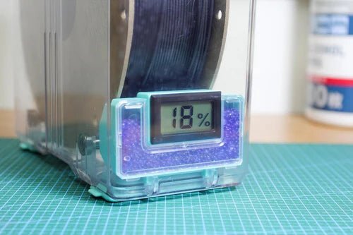 PolyDryer Dryer Dock and Storage Box by Polymaker and FabNotion