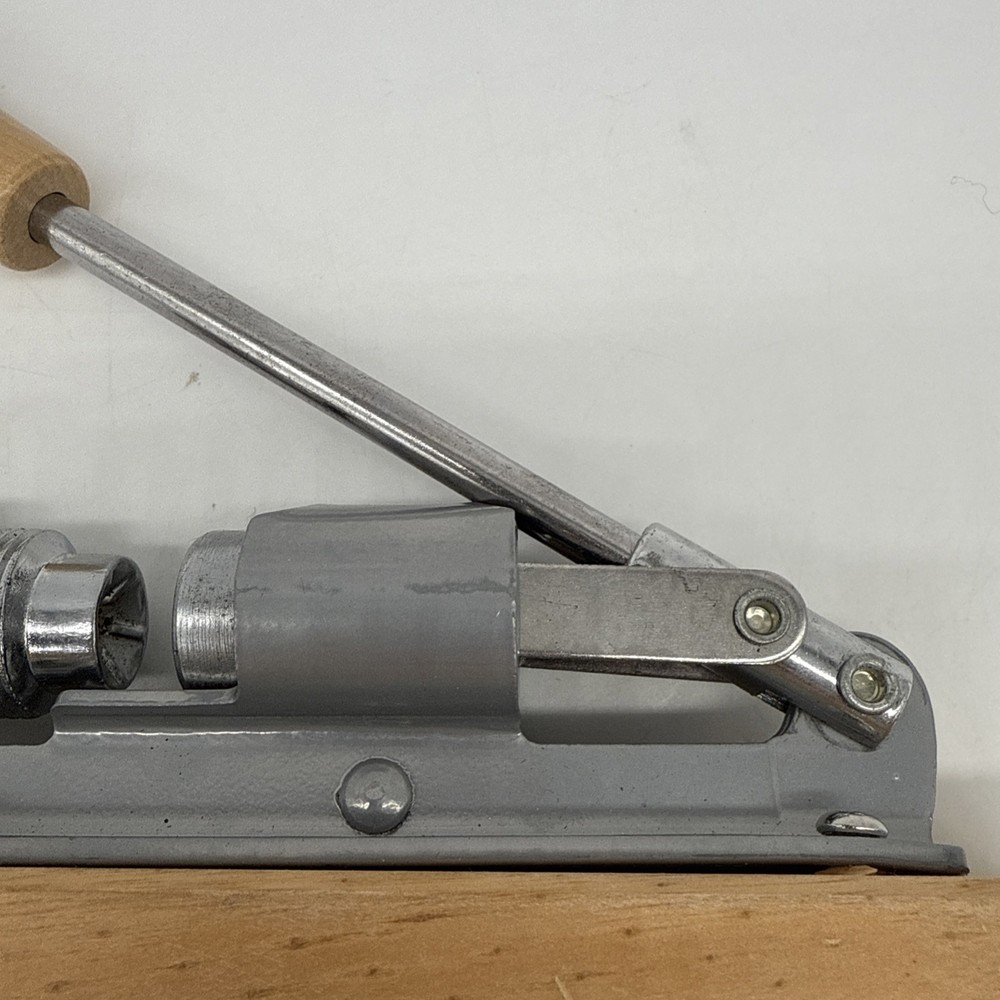 Zaltana Camping Nut Cracker Cracker Pecan Walnuts