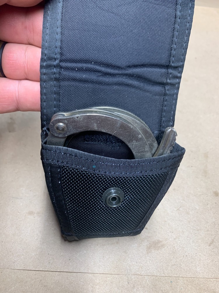 Bianchi Cordura Handcuff Pouch