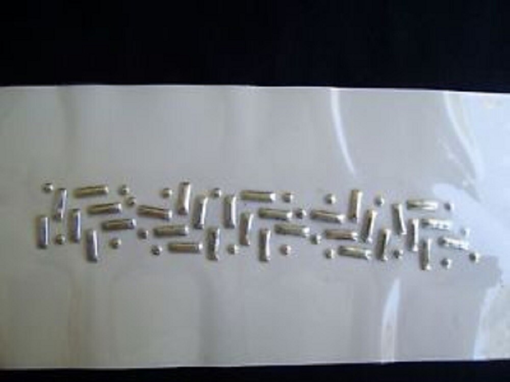 10 pcs IRON ON APPLIQUE SILVER METALLIC STUD LOOK BAND DESIGN