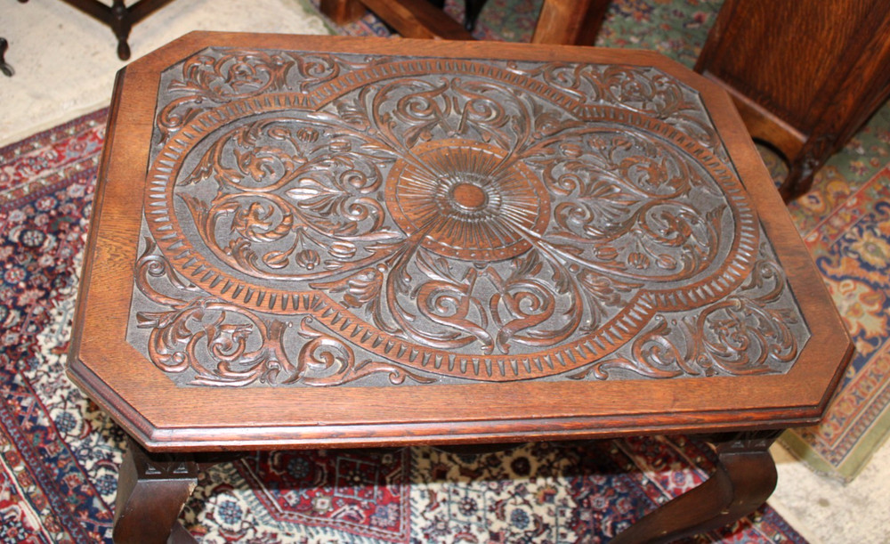 English Antique Oak Chippendale Occasional Table / Side Table