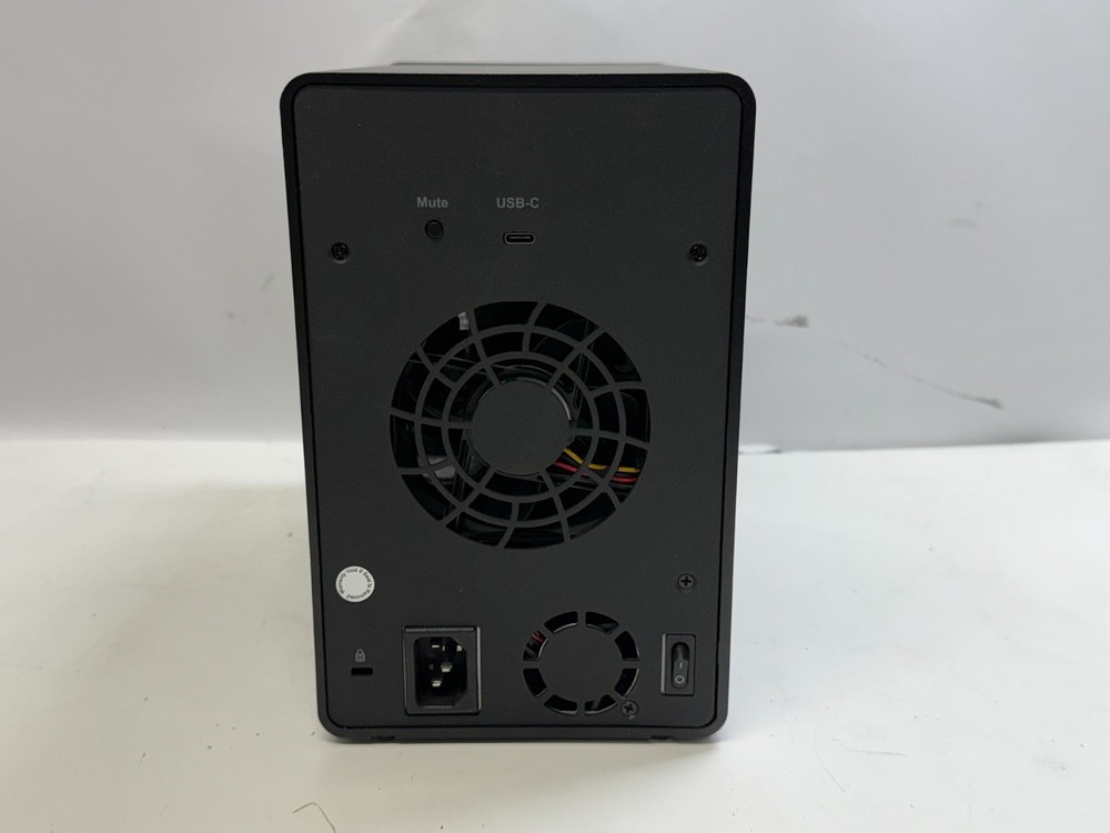 HighPoint RocketStor 6114V 4-Bay USB-C SATA RAID STORAGE ENCLOSURE