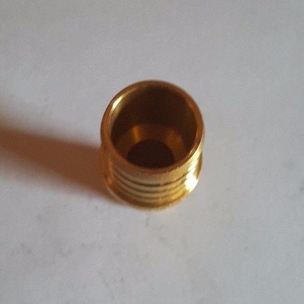 50 Pcs. XFITTING 3/4" x 1/2" Pex Coupling, Pex Reducing Coupling 26-4-7=50