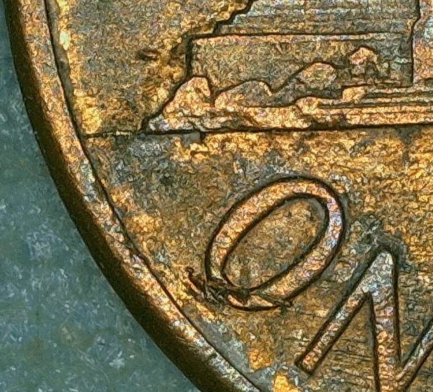 1989 P Penny Rev Embedded Strike Thru