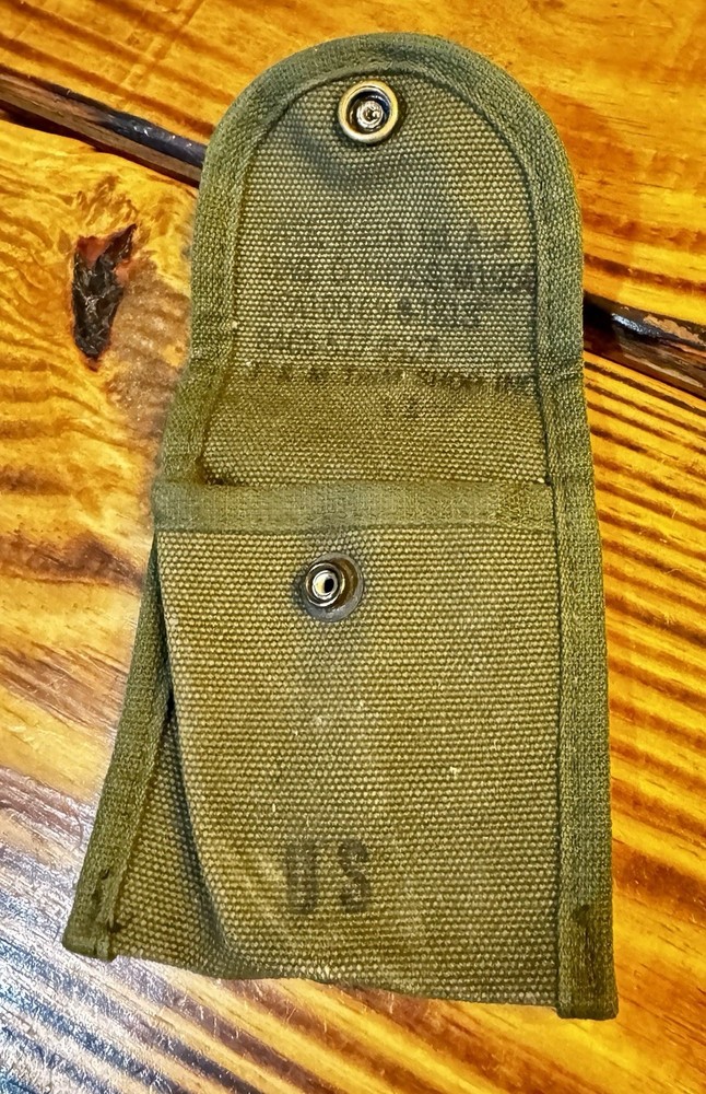 U.S. Military First Aid/Compass Pouch