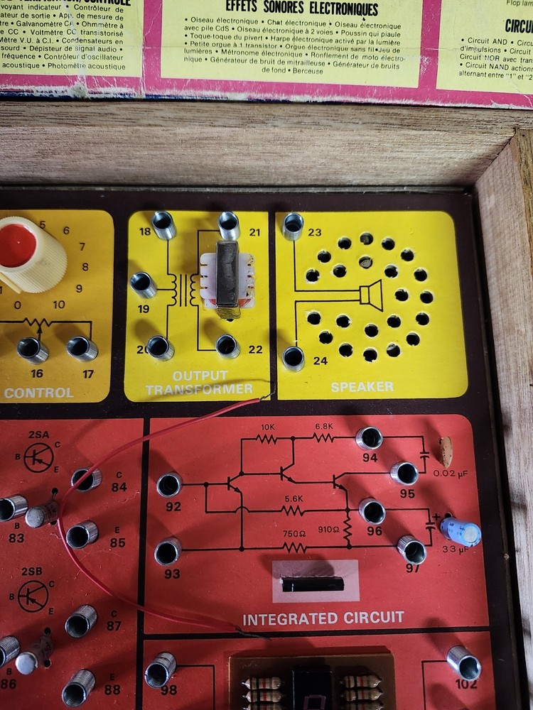 Science Fair 150 In 1 Electronic Project Kit Used Great Shape