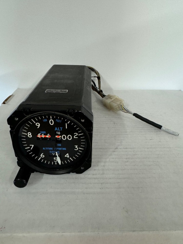 ARC Encoding Altimeter EA-401A 42540-3128