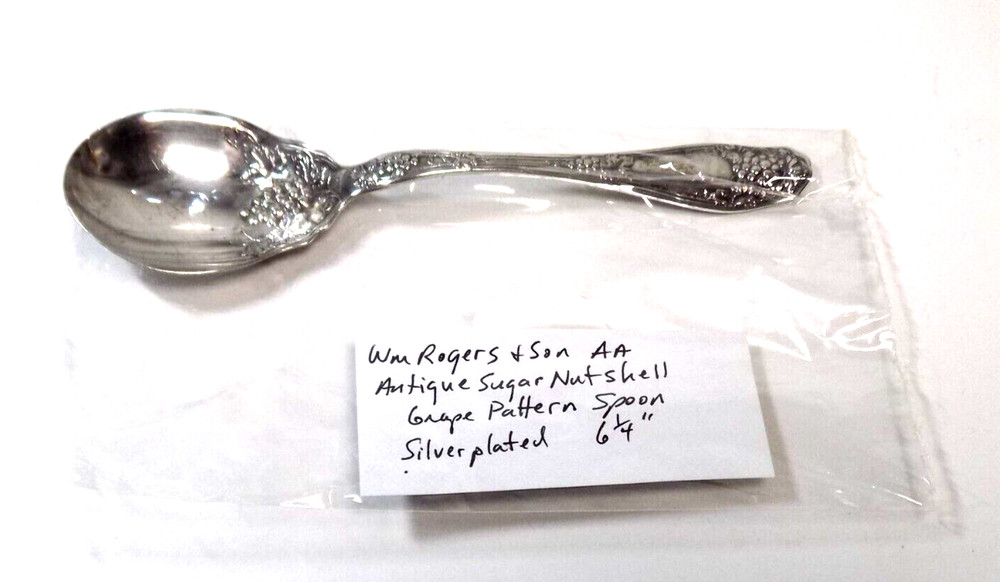 Wm Roger & Son AA Antique Sugar Nutshell Grape Pattern Silverplated Spoon