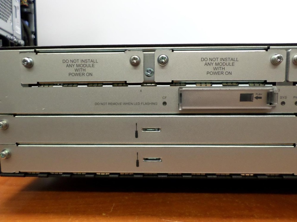HPE FlexNetwork MSR3044 Router JG405A