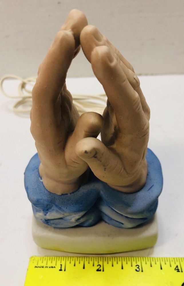 Vintage Praying Hands Painted Ceramic Night Light 6” H