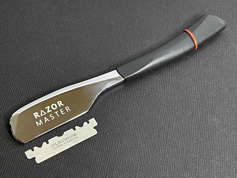 Razor Master Straight Barber Razor Classic