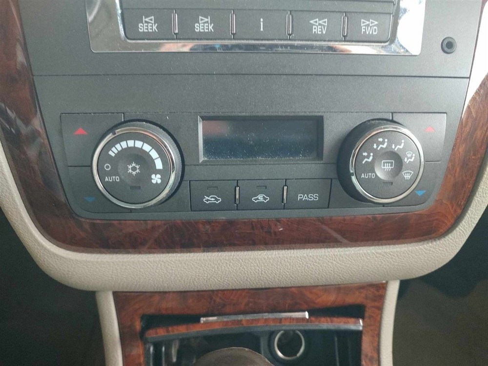 DTS 2007 Fuse Box Cabin 6472