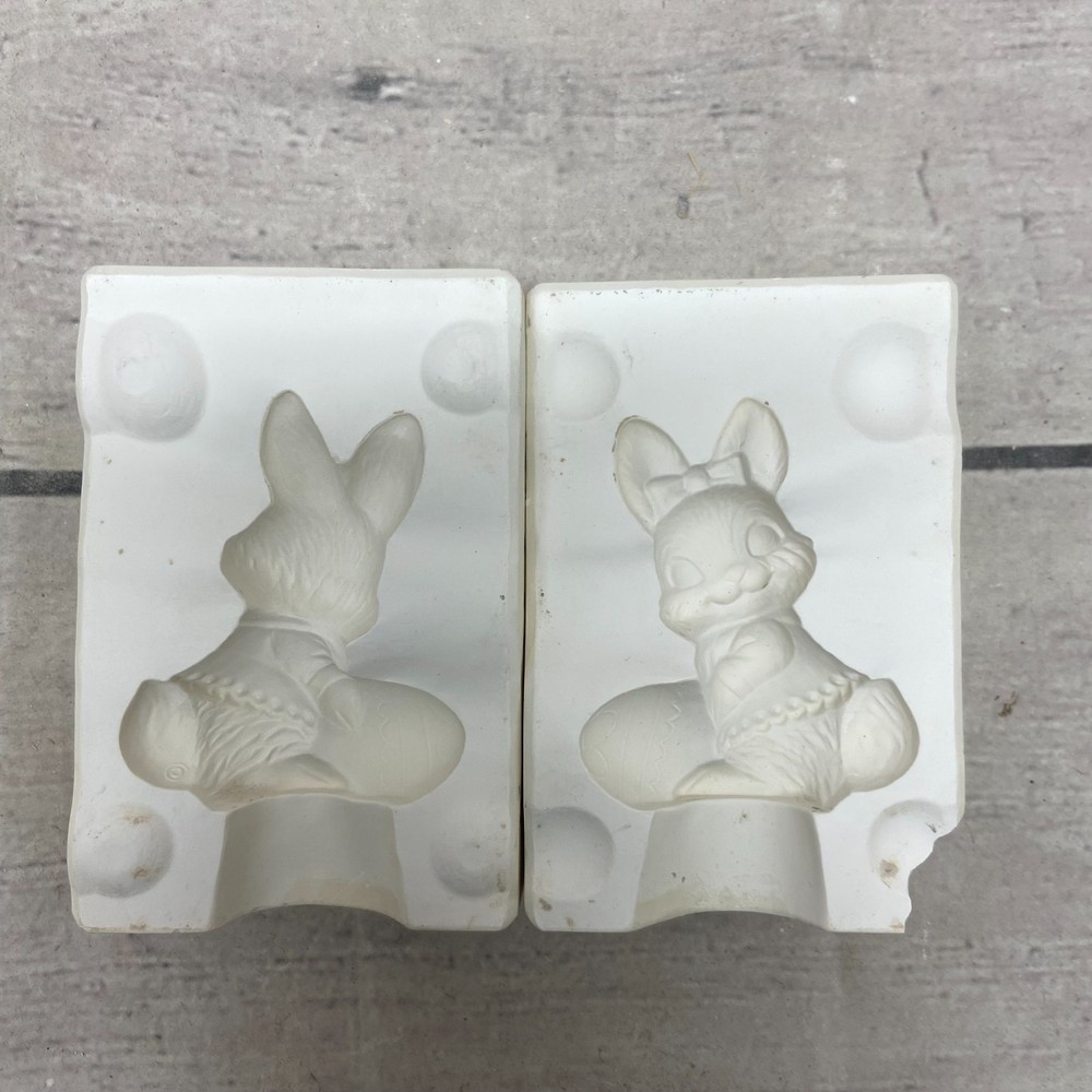 Alberta’s Ceramic Casting Mold SM Bunny Rabbit w/Bow Easter Figurine #A-173