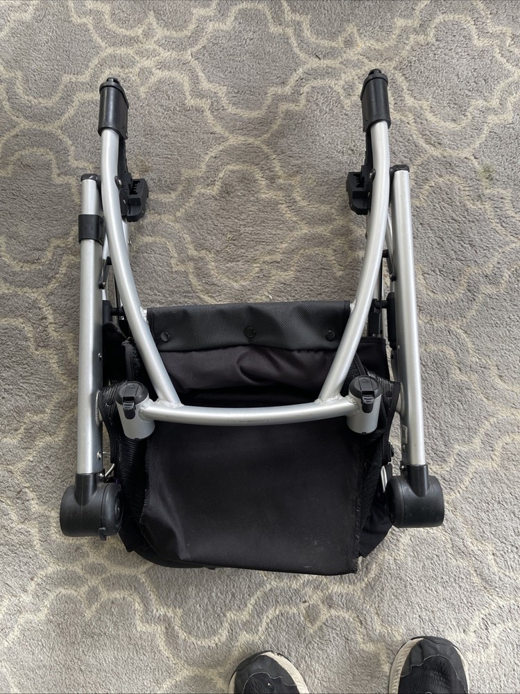 UPPAbaby Vista 2012-2014 Replacement Frame (Silver)