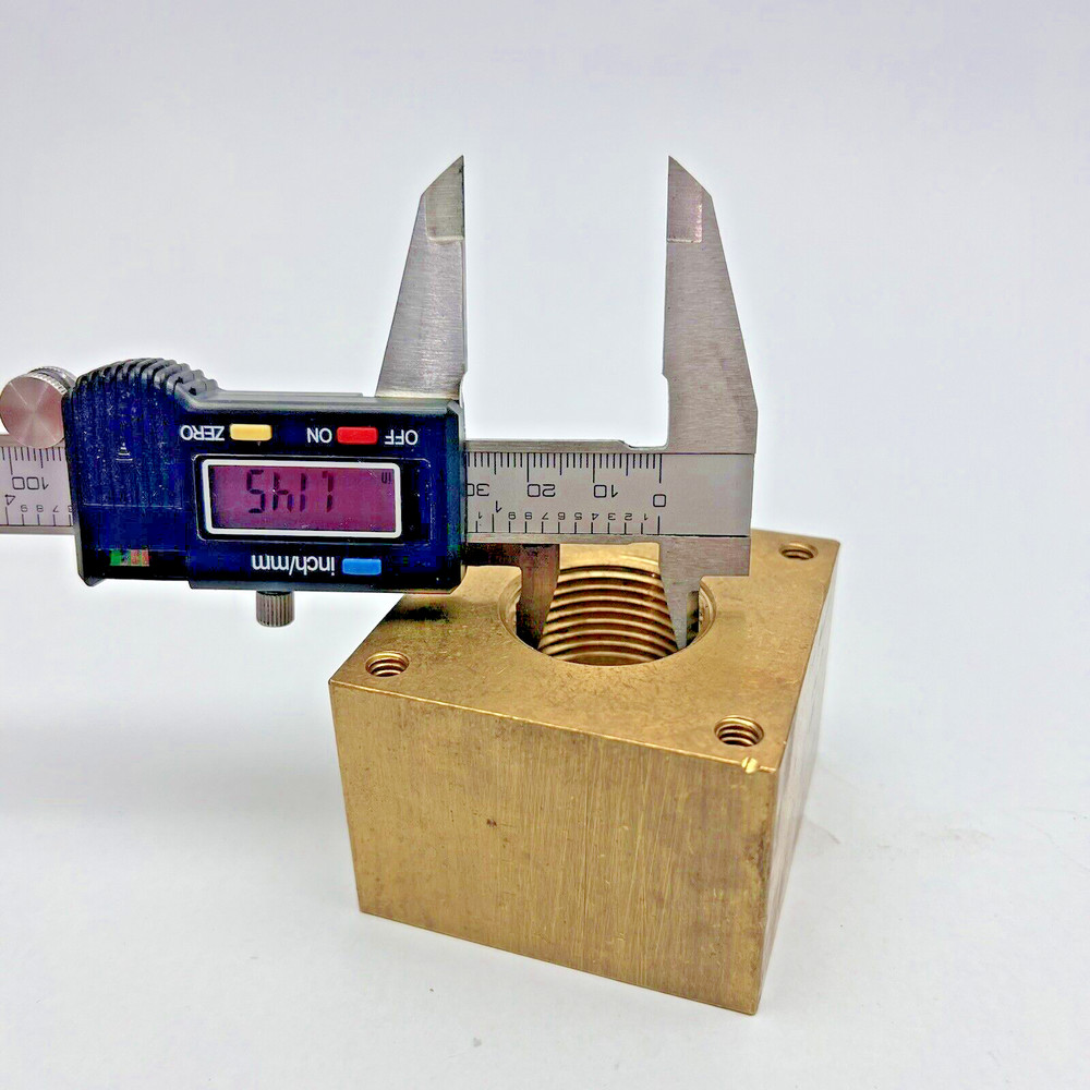 BRASS BLOCK PANEL ADAPTER 2404-0337