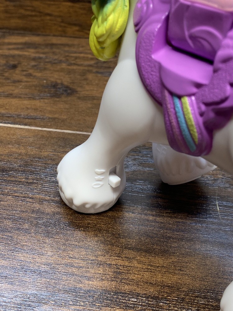 Hatchimals Interactive Unicorn Pegasus Rainbow Braids Lights Up Talks