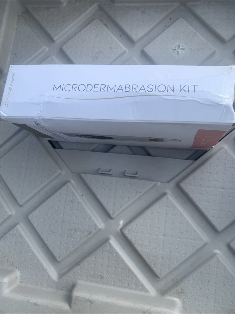 Lux Skin Microdermabrasion Kit Open Box